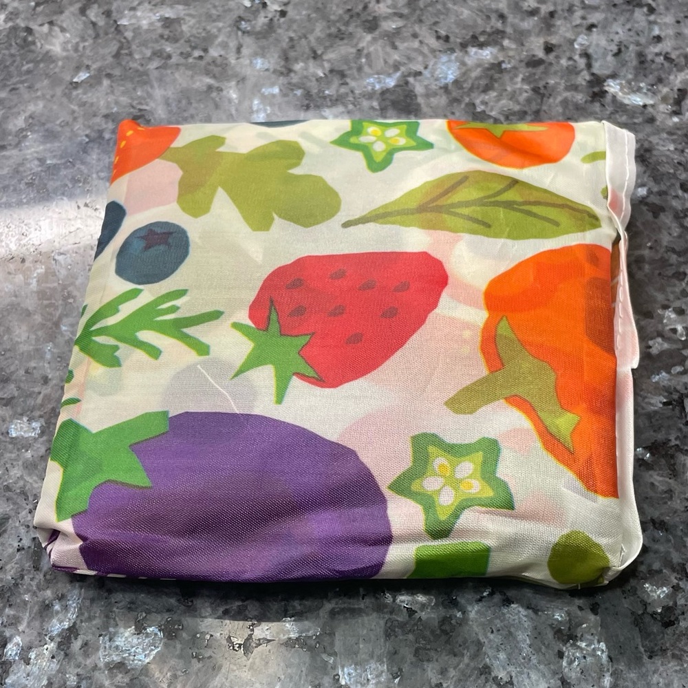 Vegetable portable tote bag / NWOT - Picture 7 of 8